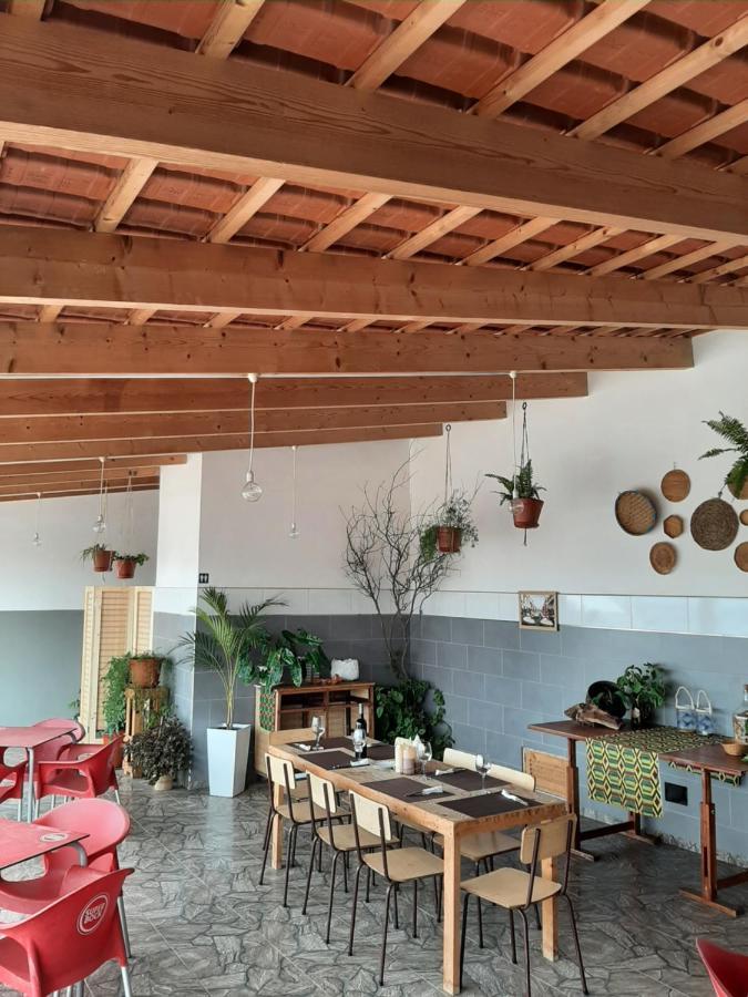 Mix 2 Hostel Mindelo Exterior photo
